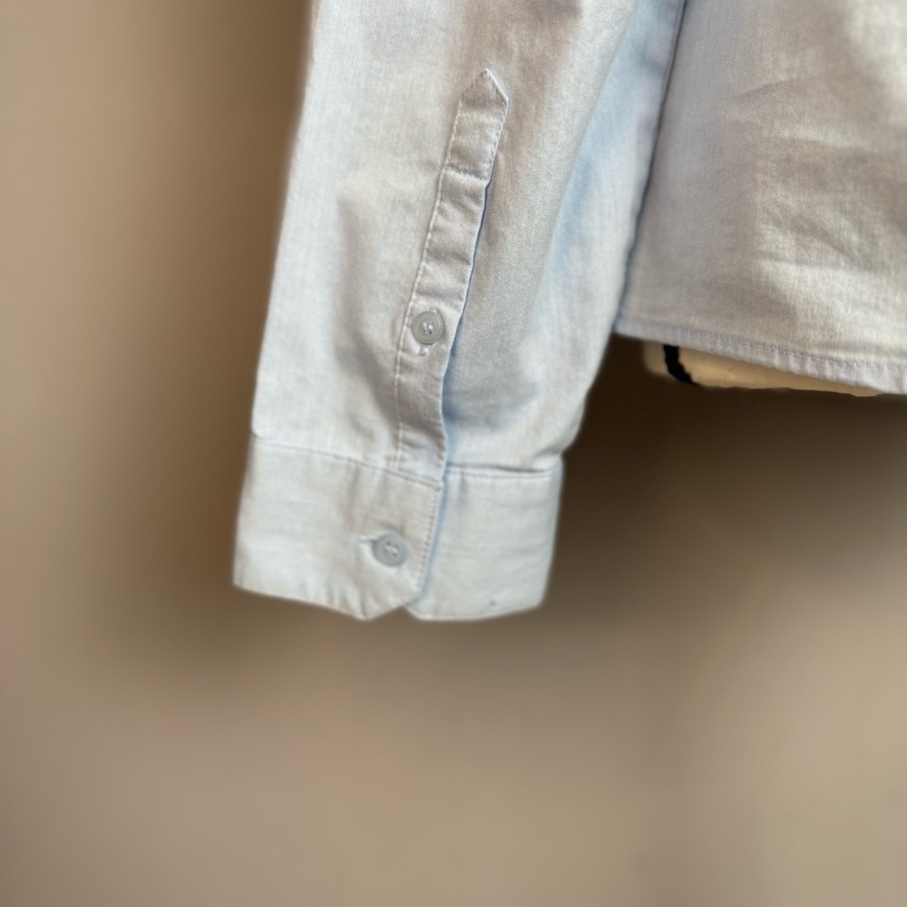 New York & Company light blue wrap buckle blouse size 6/small - Picture 6 of 12